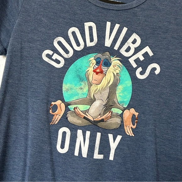 Disney Lion King “Good Vibes Only” T-shirt - Picture 2 of 4